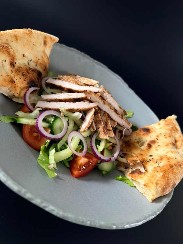 Salată de pui  450g