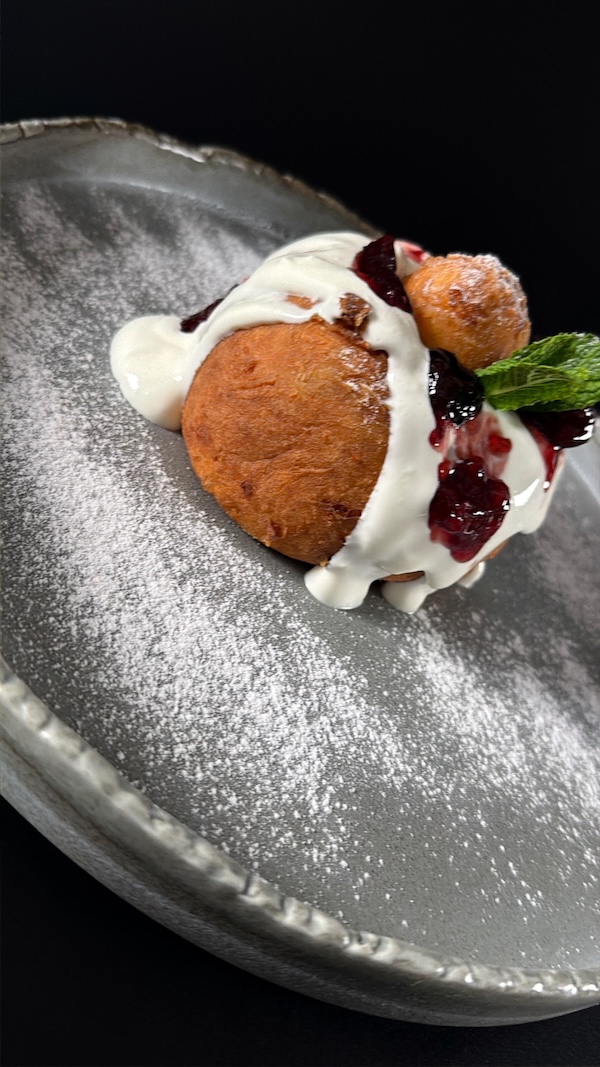 Papanași  1 bucata – 150g